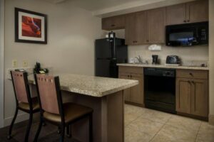 Hampton Inn & Suites Phoenix/Scottsdale Hotel With Full Kitchen in Scottsdale