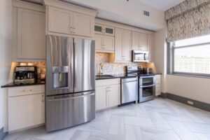 Holiday Inn Club Vacations New Orleans Resort Hotel With Full Kitchen in 