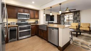 Holiday Inn Club Vacations Scottsdale Resort Hotel With Full Kitchen in 