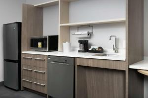 Home2 Suites By Hilton Nashville Downtown Convention Center Hotel With Full Kitchen in 