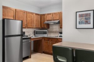 Homewood Suites Jacksonville Deerwood Park Hotel With Full Kitchen in Jacksonville