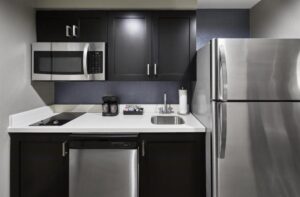 Homewood Suites Savannah Historic District/Riverfront Hotel With Full Kitchen in 