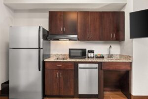 Homewood Suites by Hilton Columbus/Polaris Hotel With Full Kitchen in 