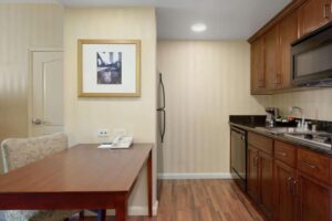 Homewood Suites by Hilton Sacramento Airport-Natomas Hotel With Full Kitchen in 