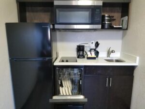 Hotel South Tampa & Suites Hotel With Full Kitchen in Tampa
