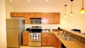 John's Pass Hotel - Fully Remote Check In Hotel With Full Kitchen in Madeira Beach