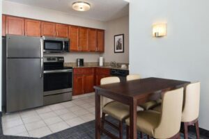 Residence Inn Charlotte Uptown Hotel With Full Kitchen in 