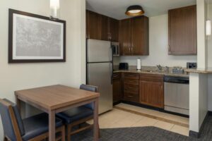 Residence Inn by Marriot Clearwater Downtown Hotel With Full Kitchen in 