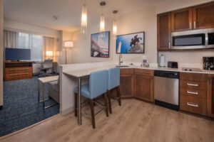 Residence Inn by Marriott Baltimore at The Johns Hopkins Medical Campus Hotel With Full Kitchen in Baltimore