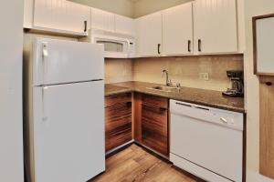 Staybridge Suites - Albuquerque Airport by IHG Hotel With Full Kitchen in 