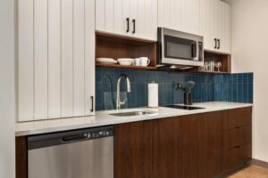 Staybridge Suites Atlanta Airport Hotel With Full Kitchen in 