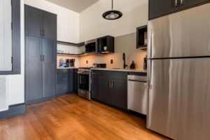 The Mayfair Hotel With Full Kitchen in 
