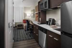 TownePlace Suites by Marriott Tampa South Hotel With Full Kitchen in Tampa