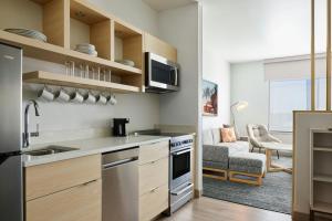 TownePlace Suites by Marriott Tempe Hotel With Full Kitchen in Tempe