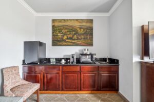 Villa Montes Hotel Hotel With Full Kitchen in San Bruno